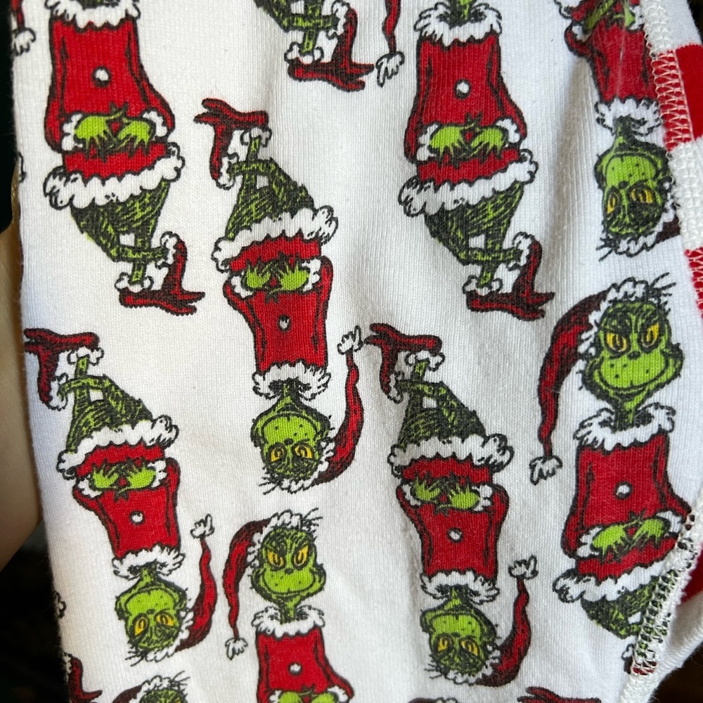 Hanna Andersson The Grinch Pajama Set - Picture 9 of 9